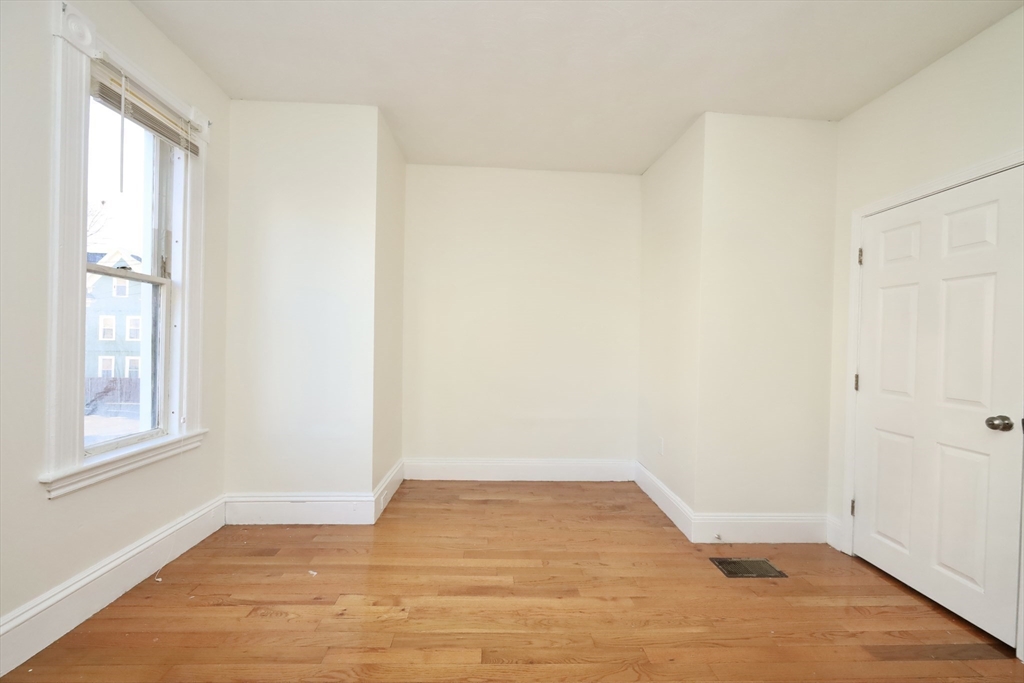 488 Pleasant St #1, Malden, MA, 488 Pleasant St #1, Malden, MA Photo #7
