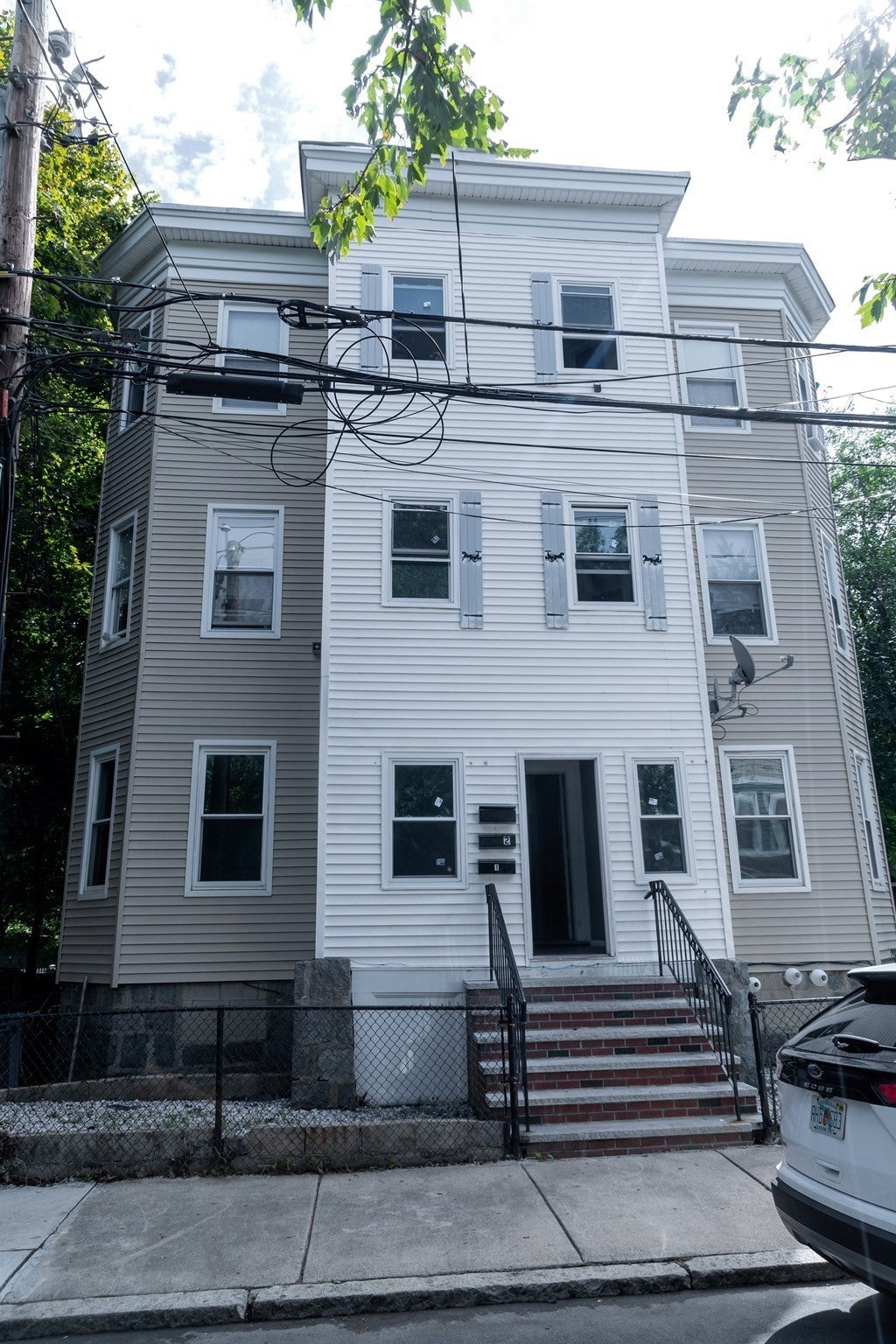 Photo of 116 Lucerne ST, Boston, MA