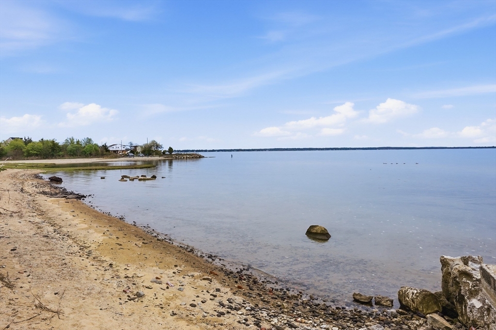 60 Bloor, Warwick, RI Photo #25