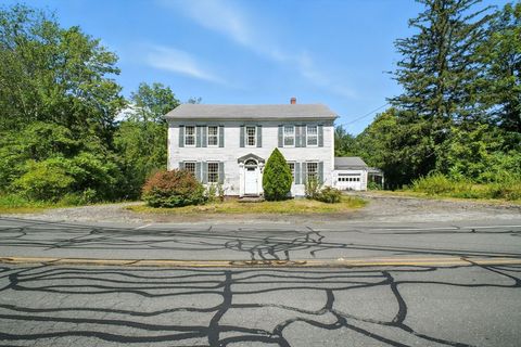 614 Main Rd Granville MA 01034