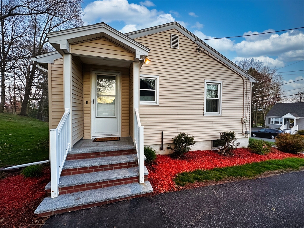 35 Ponderosa Ave