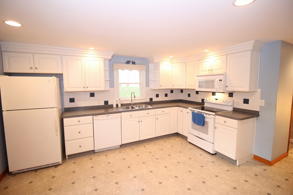 35 Ponderosa Ave