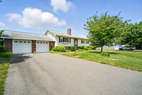 22 Woodland Road Springfield MA 01129