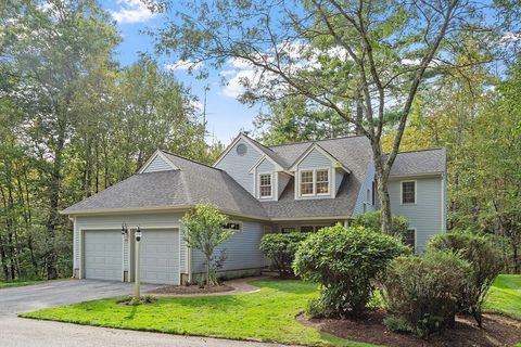 25 Pickman Dr 25 Bedford MA 01730
