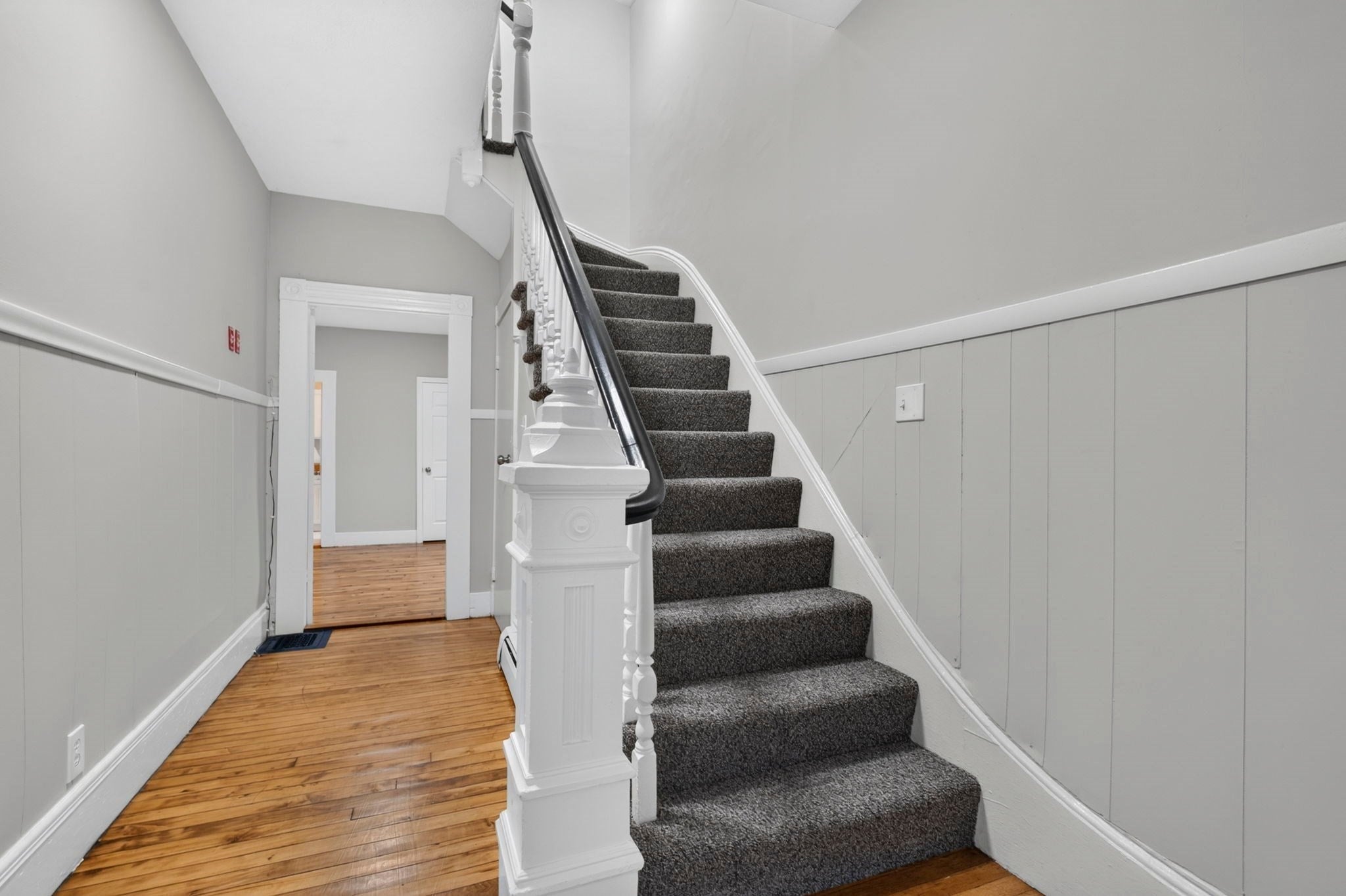 12 Winthrop St, Malden, MA Photo #3