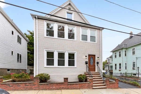 12 WINTHROP ST, MALDEN, MA 02148 - Image bb10abfa97a7972211bb8a768b8eef8a/354950256