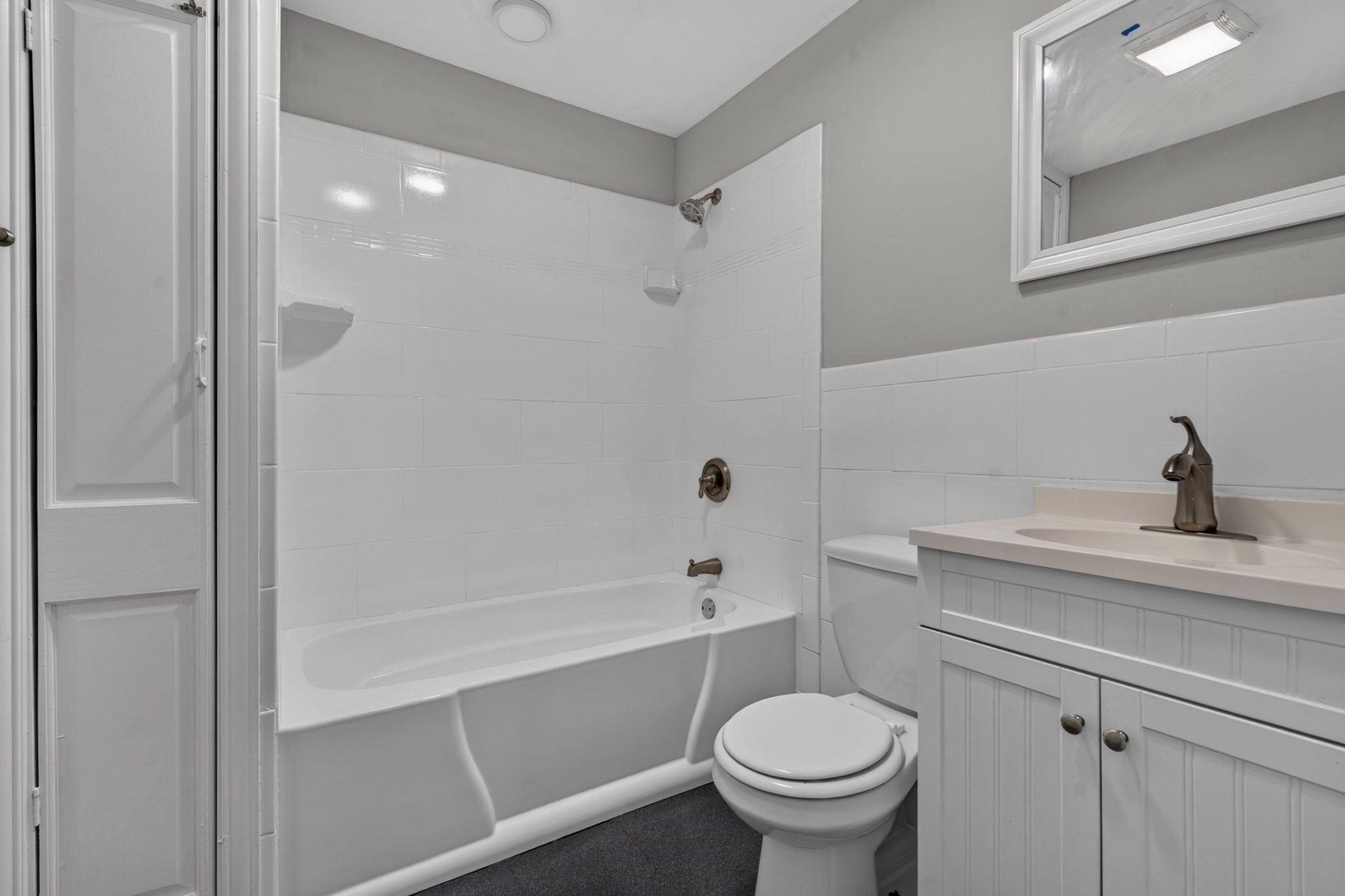 12 Winthrop St, Malden, MA Photo #9