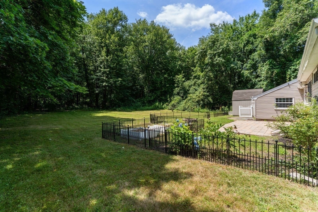 40 Washington St, Abington, MA, 40 Washington St, Abington, MA Photo #19