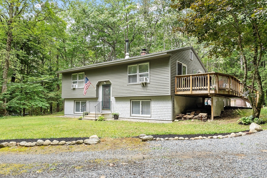 40 Mill Glen Rd