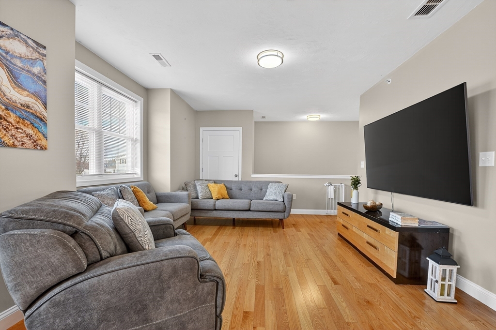 7 Gorham St 57