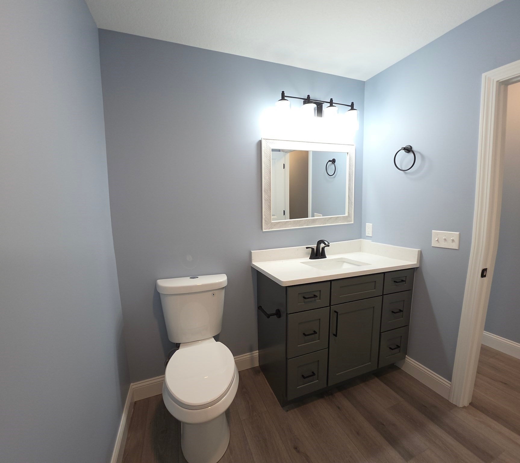 12 Willow St, Chicopee, MA, 12 Willow St, Chicopee, MA Photo #11