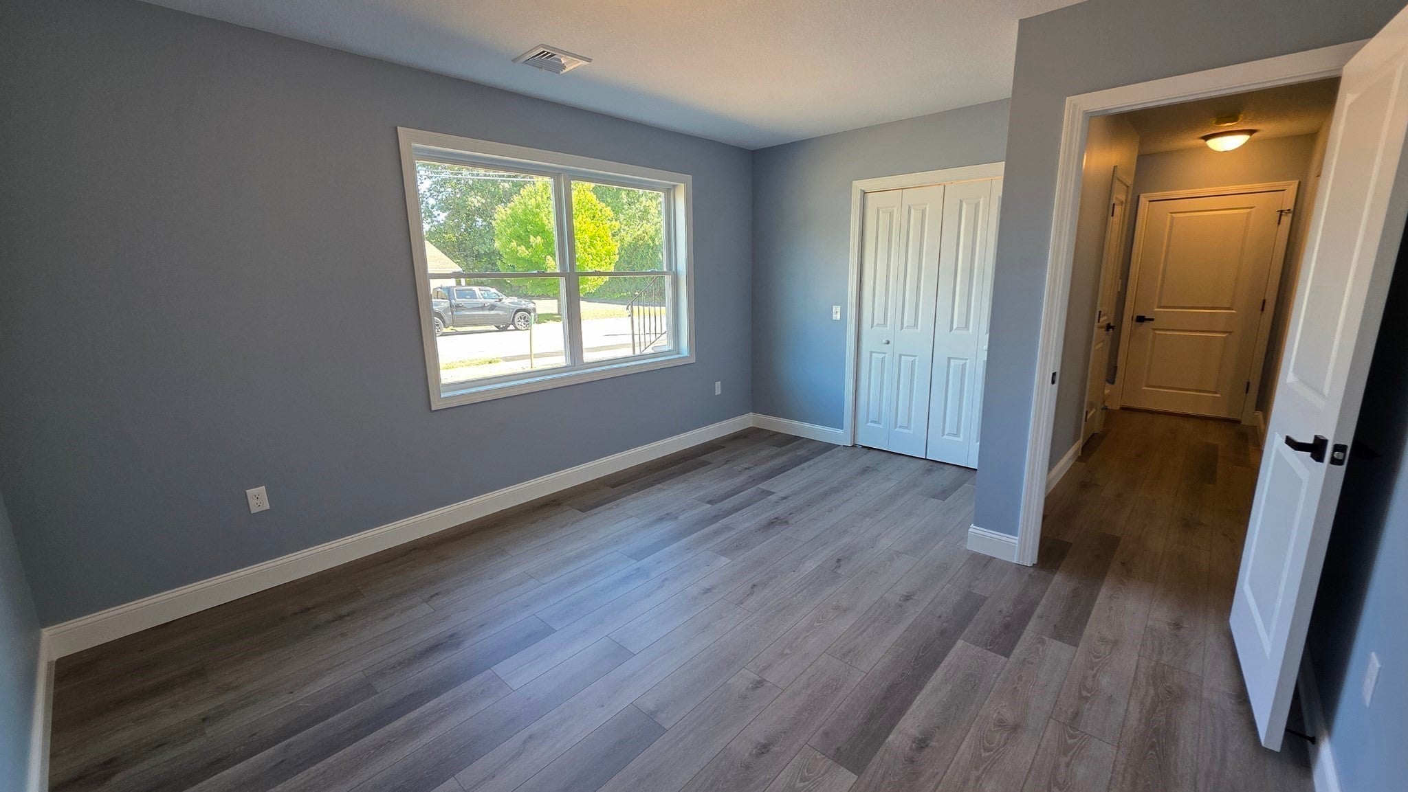 12 Willow St, Chicopee, MA, 12 Willow St, Chicopee, MA Photo #28