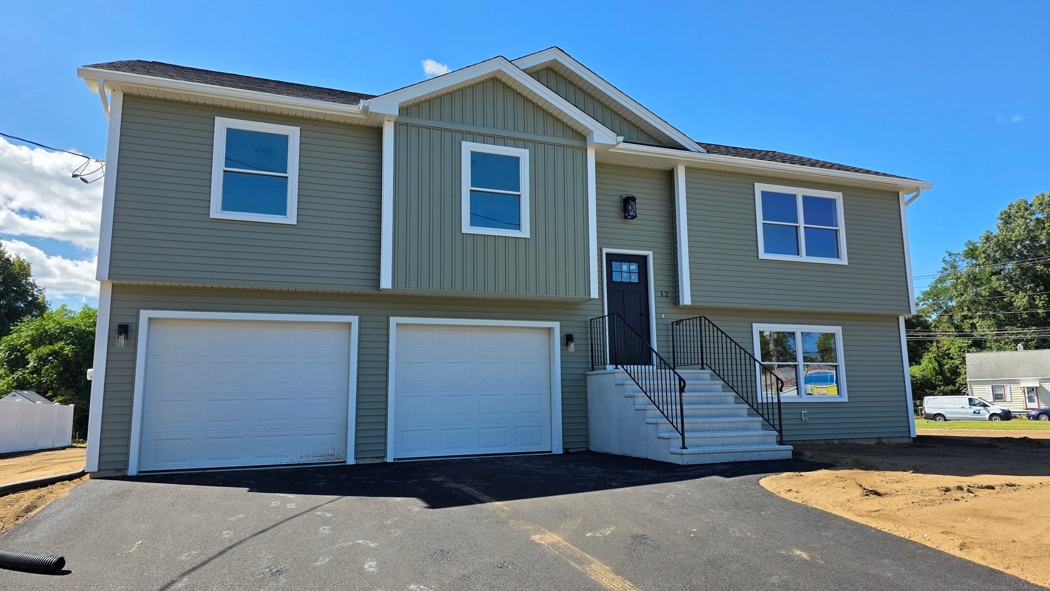 Photo of 12 Willow St, Chicopee, MA