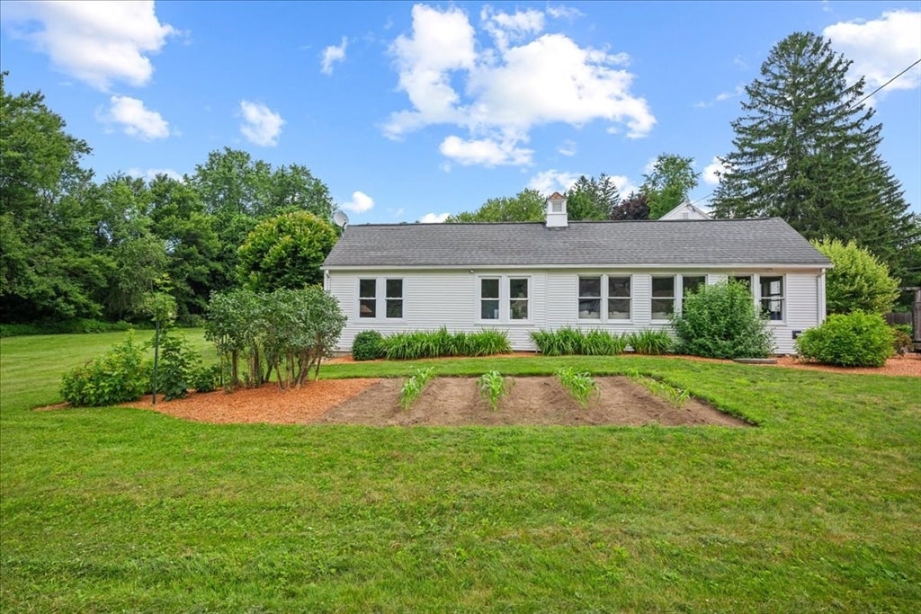 2 Adams Dr, Brimfield, MA Photo #31