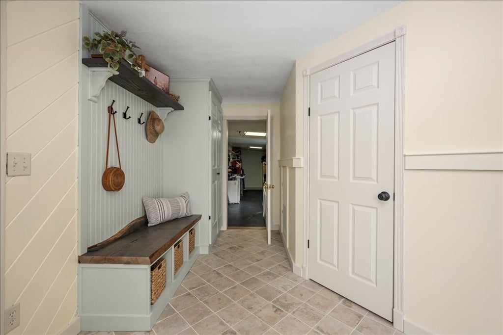 2 Adams Dr, Brimfield, MA Photo #15
