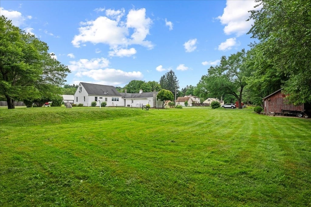 2 Adams Dr, Brimfield, MA Photo #29