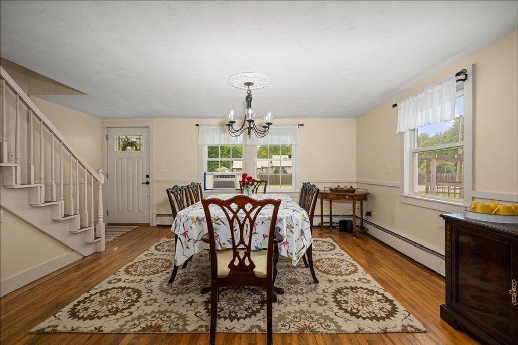 2 Adams Dr, Brimfield, MA Photo #5