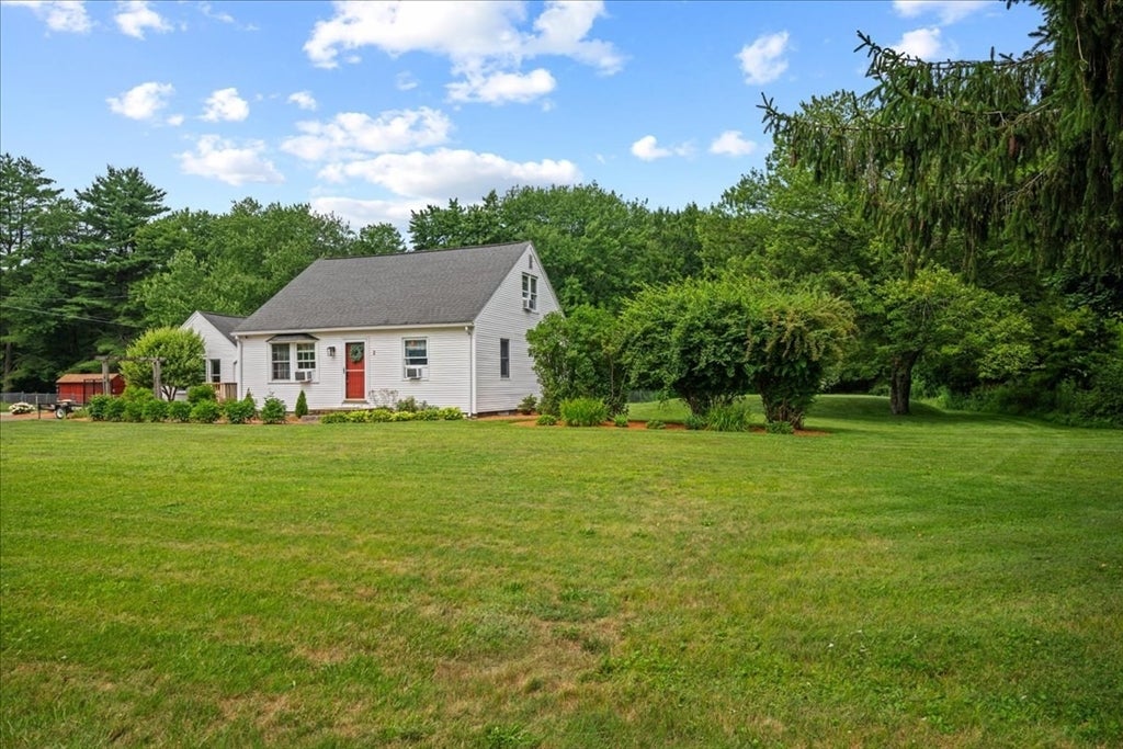 2 Adams Dr, Brimfield, MA Photo #33