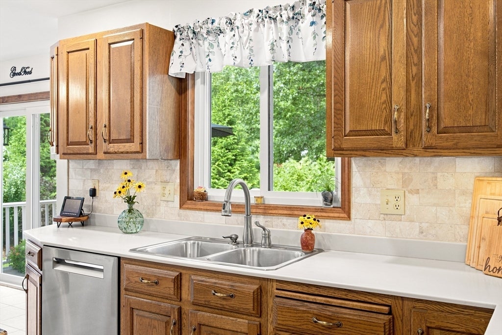 54 Blueberry Rdg, Westfield, MA, 54 Blueberry Rdg, Westfield, MA Photo #21
