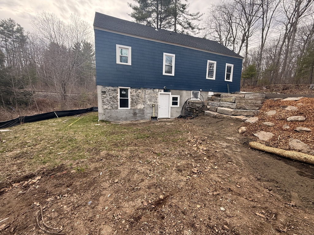 277 Hubbardston Rd