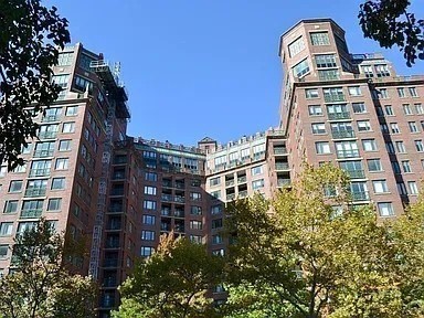 10 Rogers St #703 Floor 7