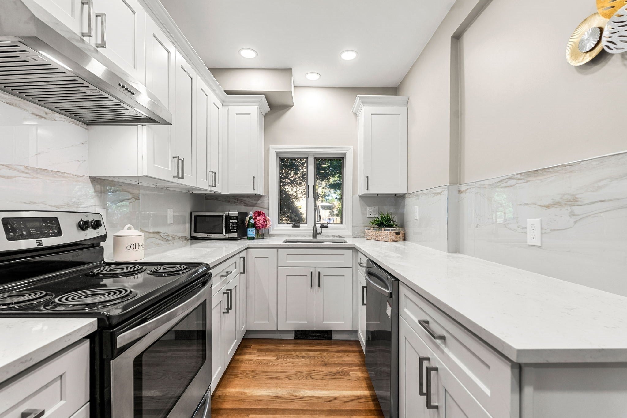 233 Lakeshore Dr, Wayland, MA, 233 Lakeshore Dr, Wayland, MA Photo #8