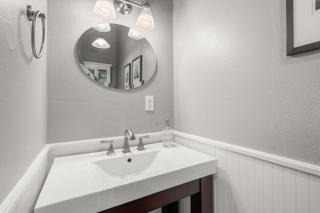 145 Dexter Ln, Rochester, MA, 145 Dexter Ln, Rochester, MA Photo #28
