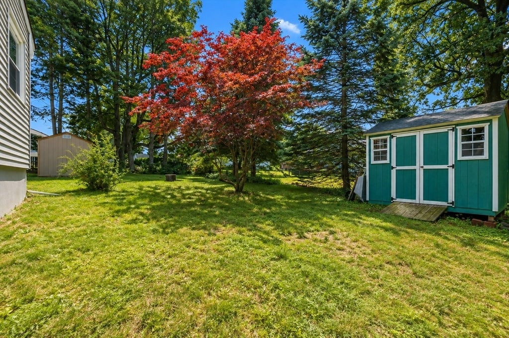 96 Crestwood Ln, Marlborough, MA Photo #30