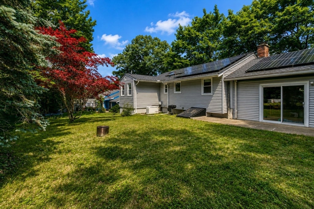 96 Crestwood Ln, Marlborough, MA Photo #27