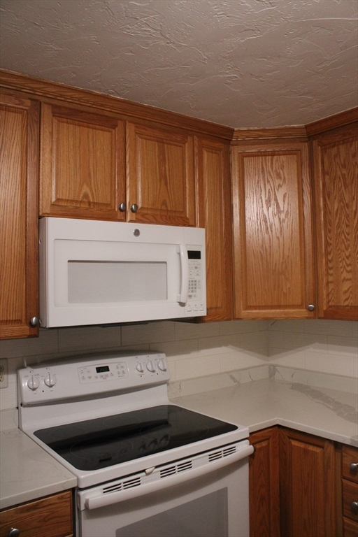 189 Littleton Road 66