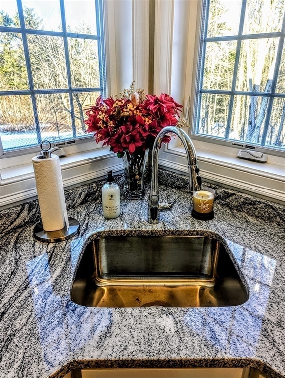 72 Cottage Lane -  (2fam)