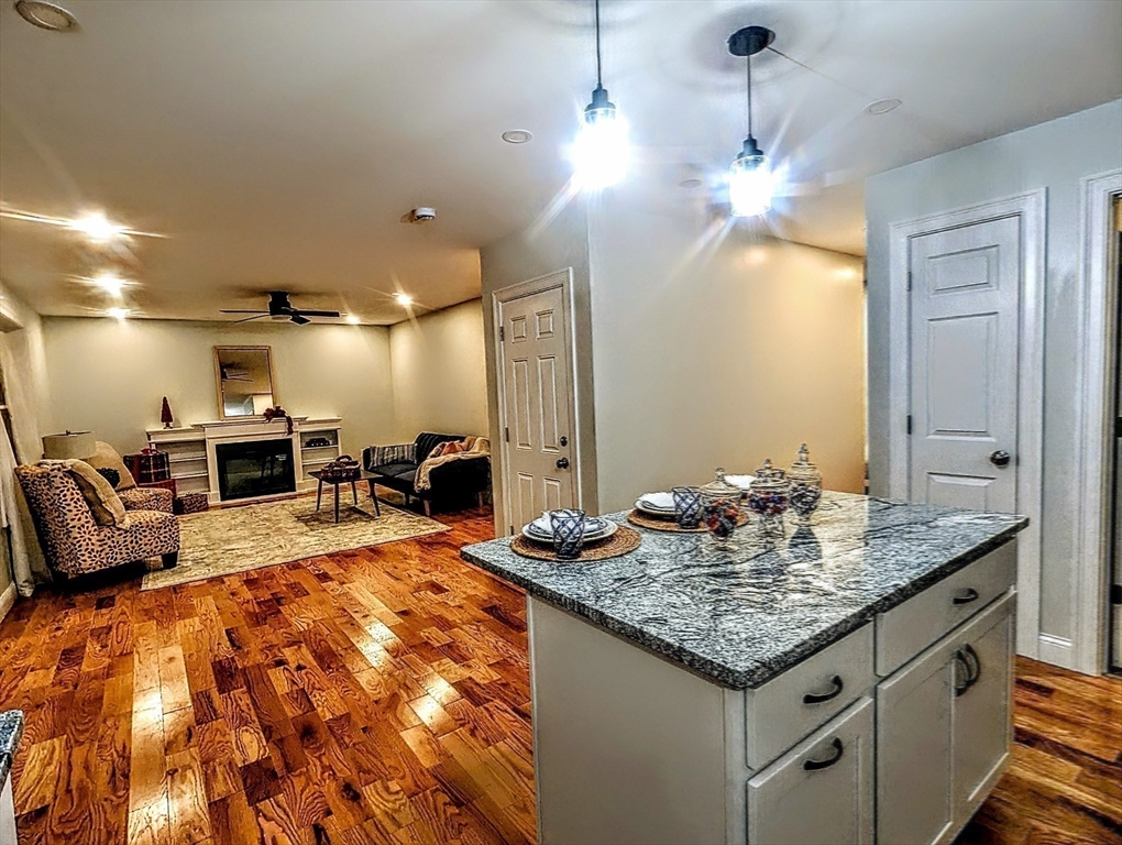 72 Cottage Lane -  (2fam)