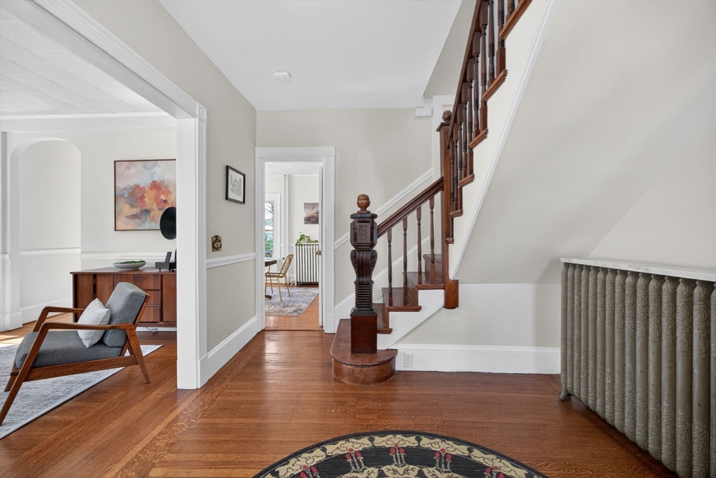 128 Rowe St
