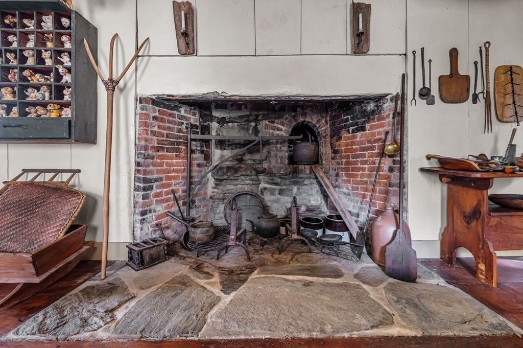2-R Old Chester Rd, Blandford, MA, 2-R Old Chester Rd, Blandford, MA Photo #15