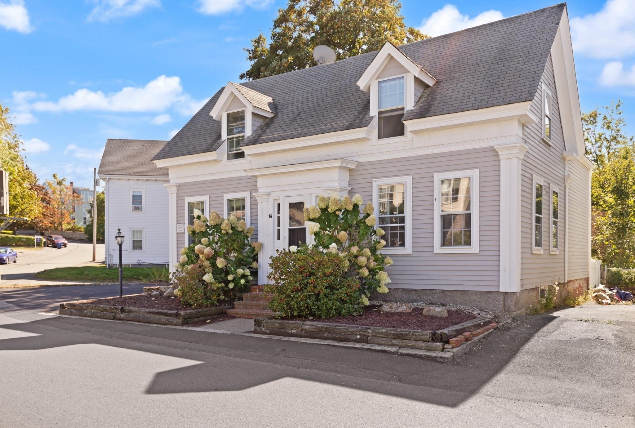 19 Highland St, Gloucester, MA Photo #1
