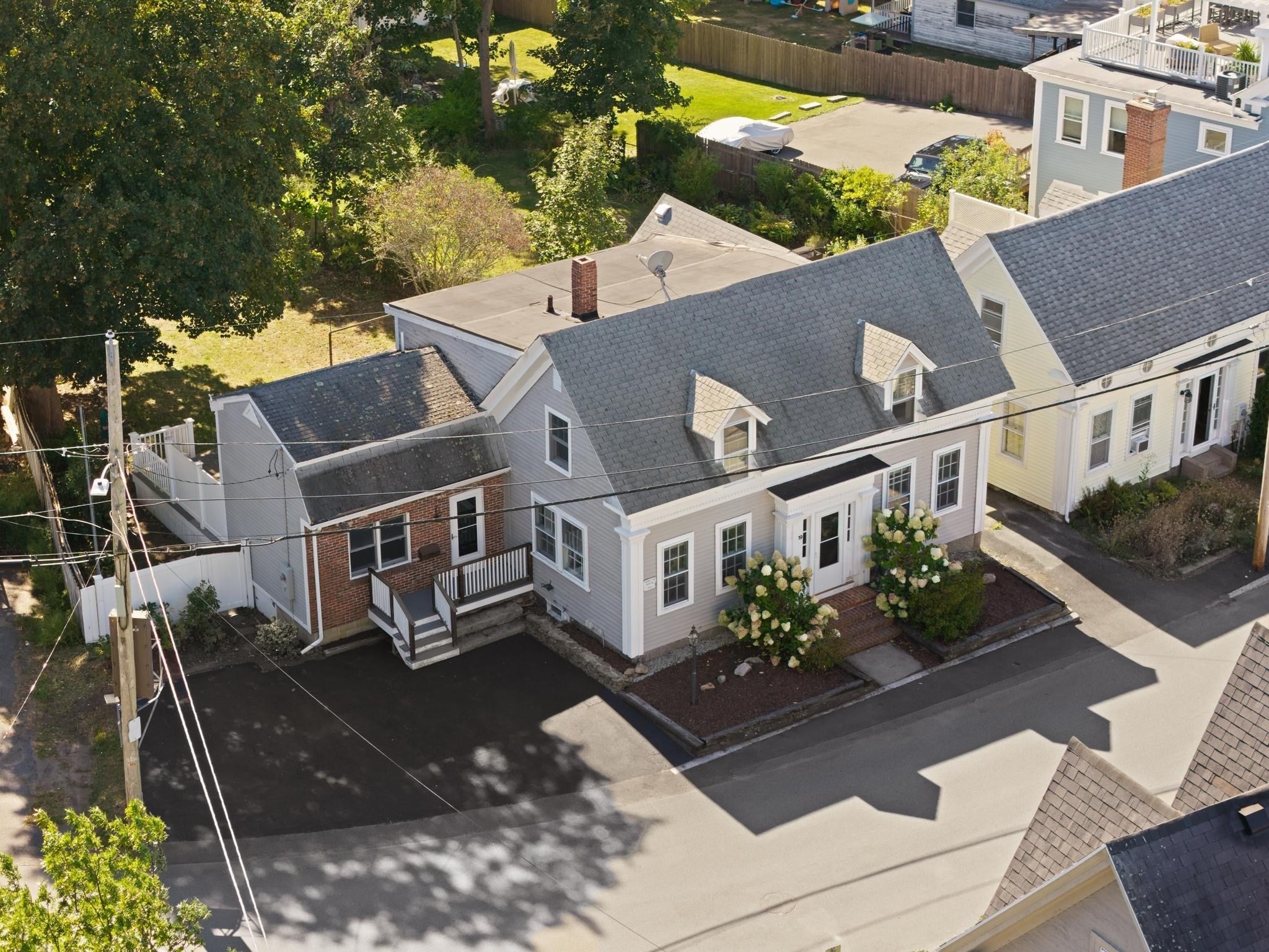 19 Highland St, Gloucester, MA Photo #3