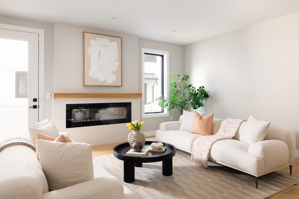 356 Linwood Ave #356, Newton, MA Photo #5