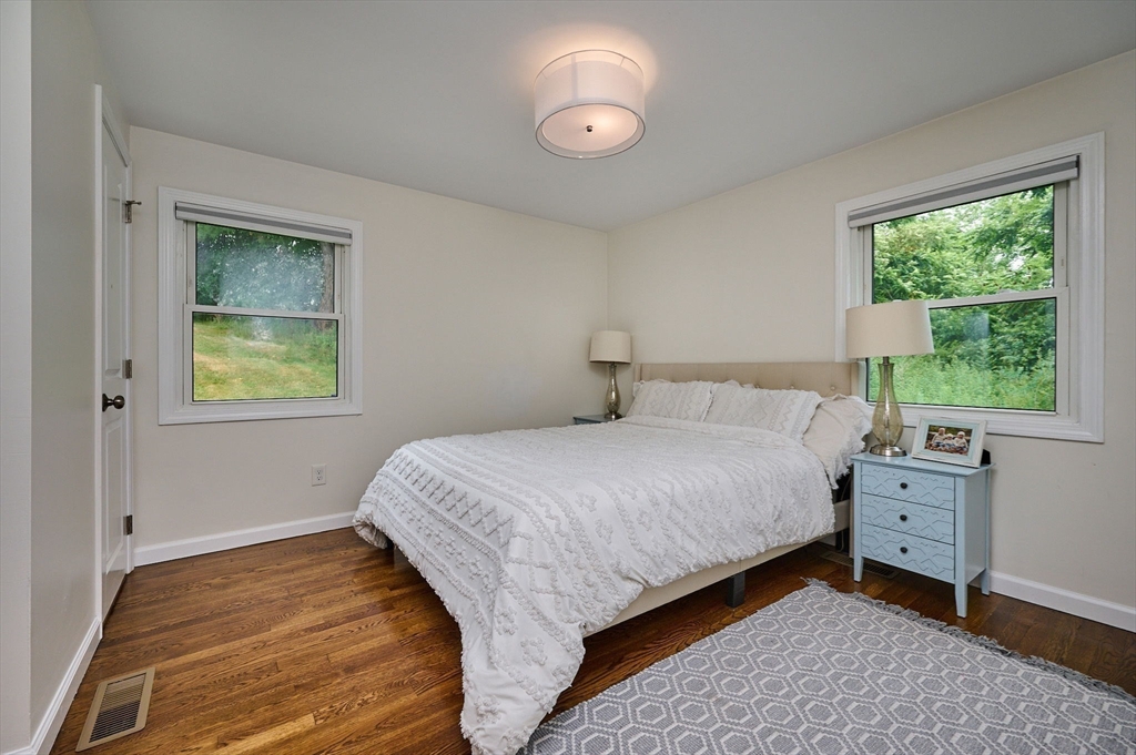 194 Pleasant St, East Longmeadow, MA, 194 Pleasant St, East Longmeadow, MA Photo #10