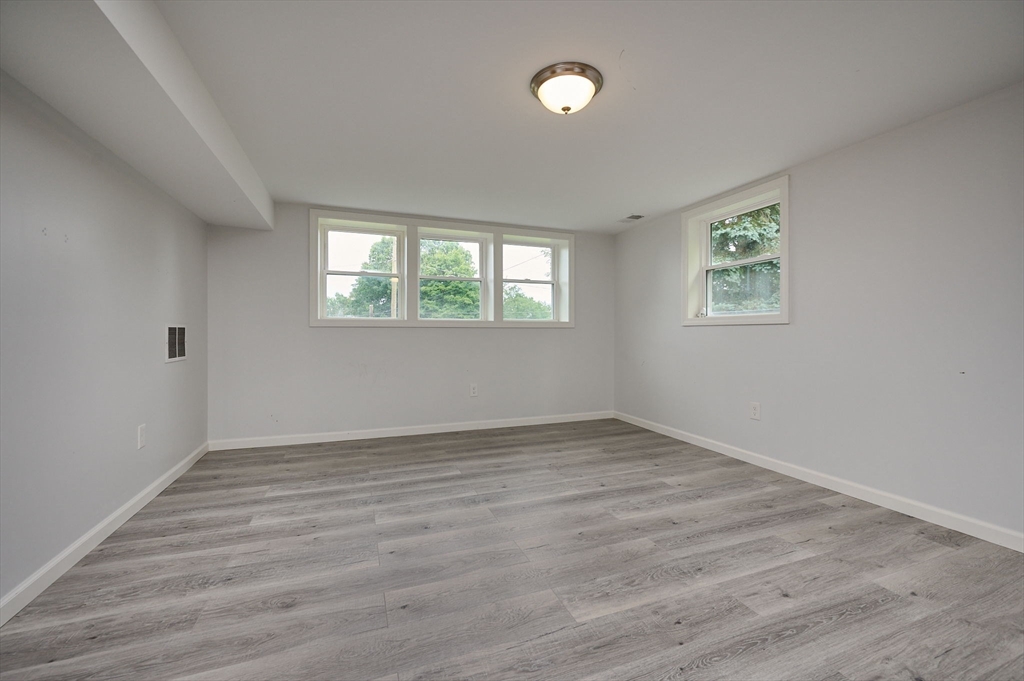 194 Pleasant St, East Longmeadow, MA, 194 Pleasant St, East Longmeadow, MA Photo #17