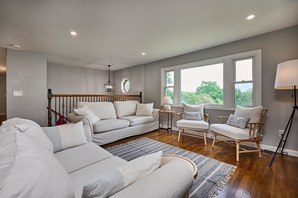 194 Pleasant St, East Longmeadow, MA, 194 Pleasant St, East Longmeadow, MA Photo #7