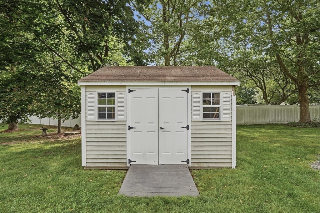 50 Conant St, Bridgewater, MA Photo #33
