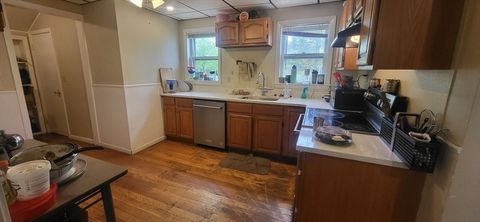 Photo of 39 Florence ST #1, Worcester, MA 01603 (MLS # 73526724)