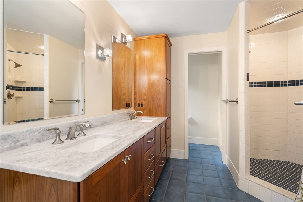 28 Brooks RD, Wayland, MA Photo #26