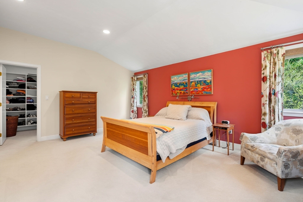 28 Brooks RD, Wayland, MA Photo #25
