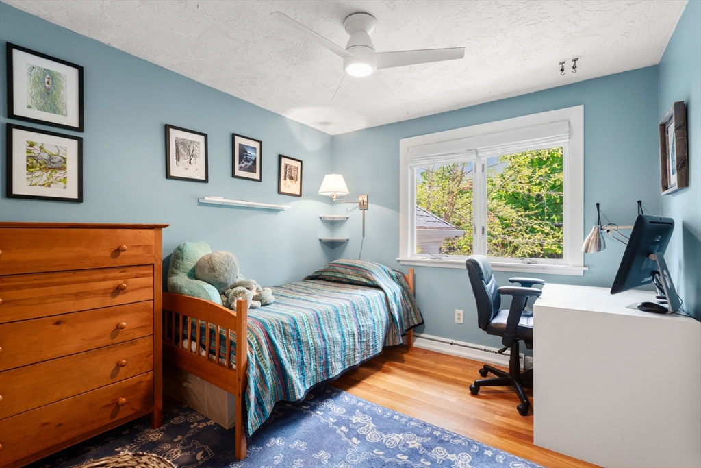 28 Brooks RD, Wayland, MA Photo #21