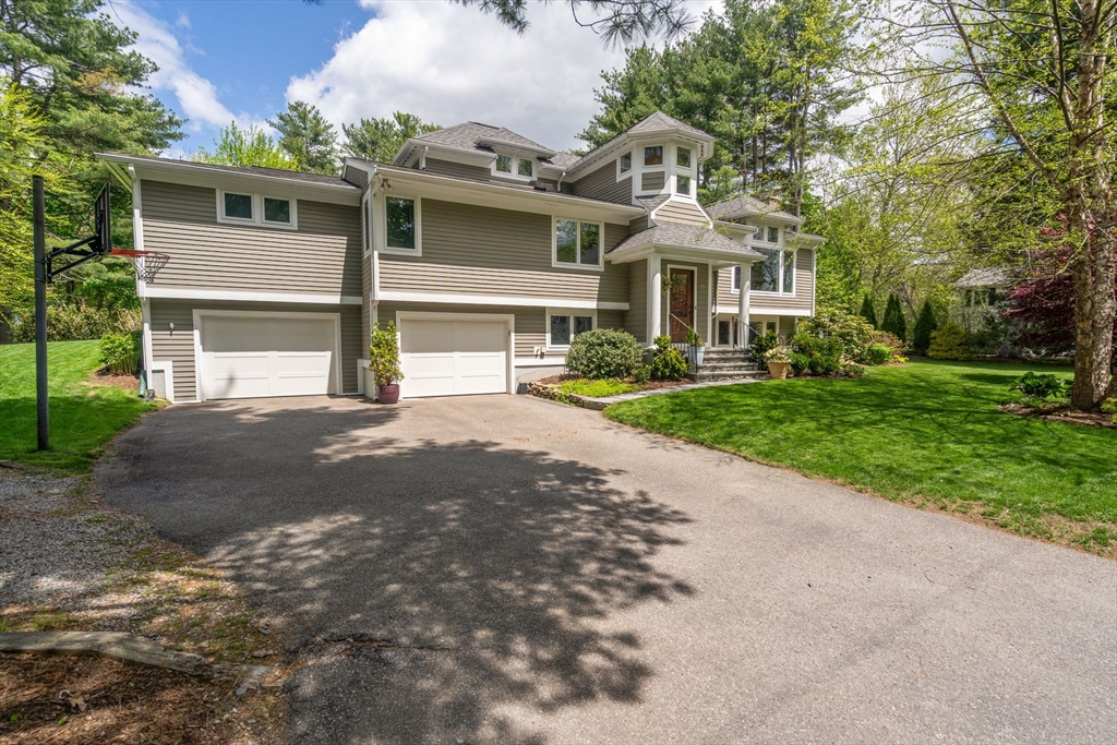 28 Brooks RD, Wayland, MA Photo #1