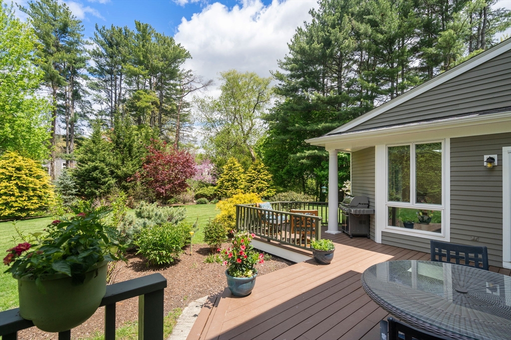 28 Brooks RD, Wayland, MA Photo #41