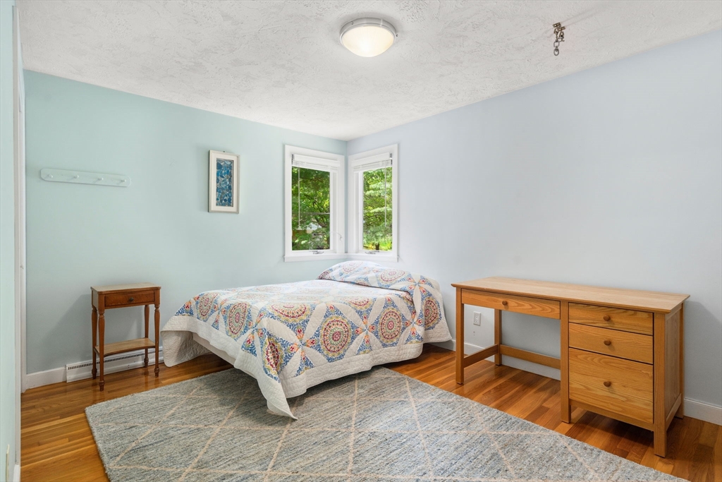 28 Brooks RD, Wayland, MA Photo #22