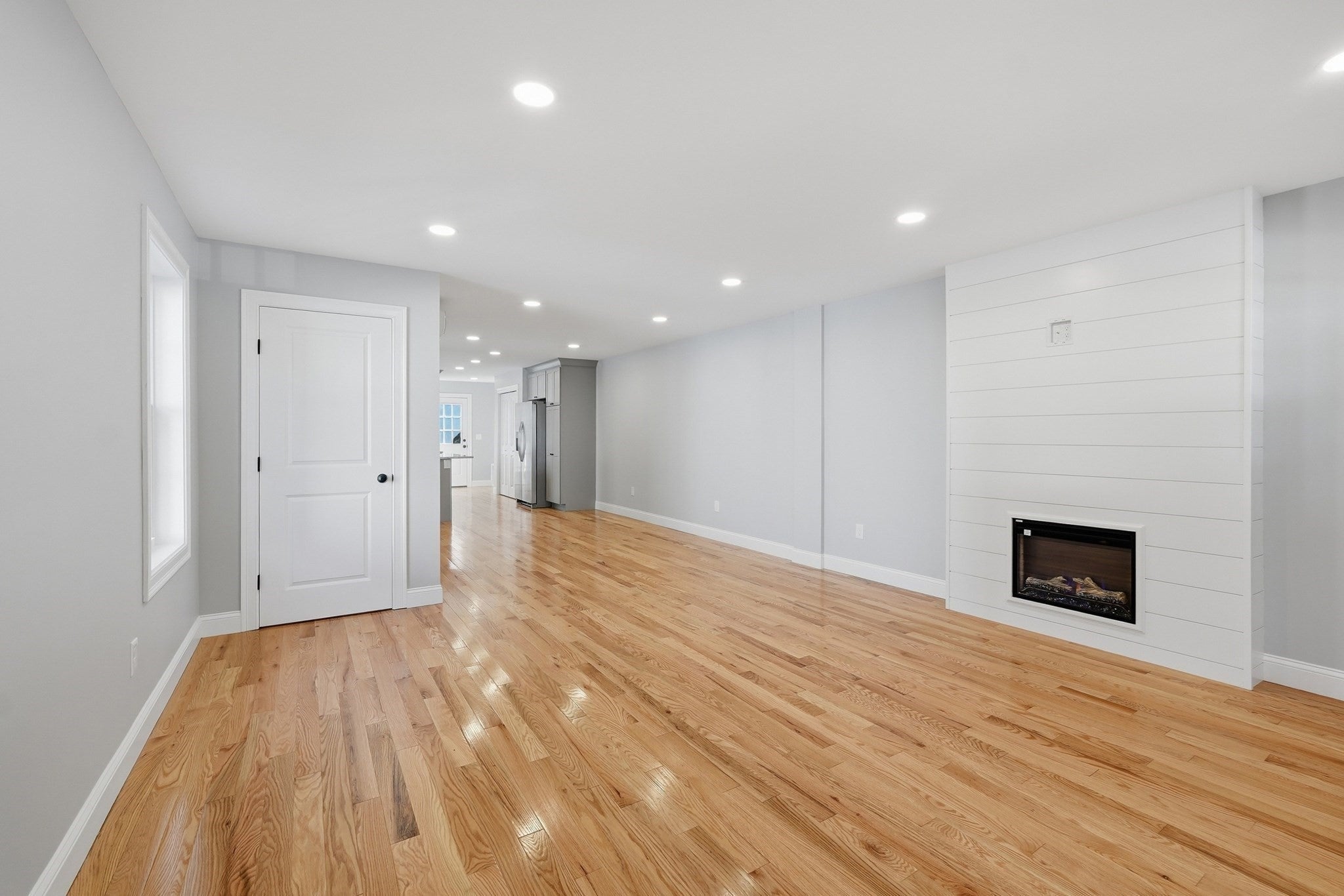 16 King St #1, Fitchburg, MA, 16 King St #1, Fitchburg, MA Photo #6