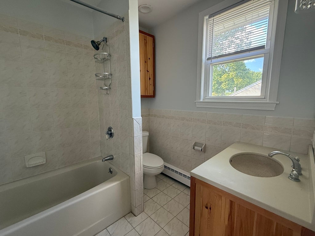 222 Neck St, Weymouth, MA, 222 Neck St, Weymouth, MA Photo #10